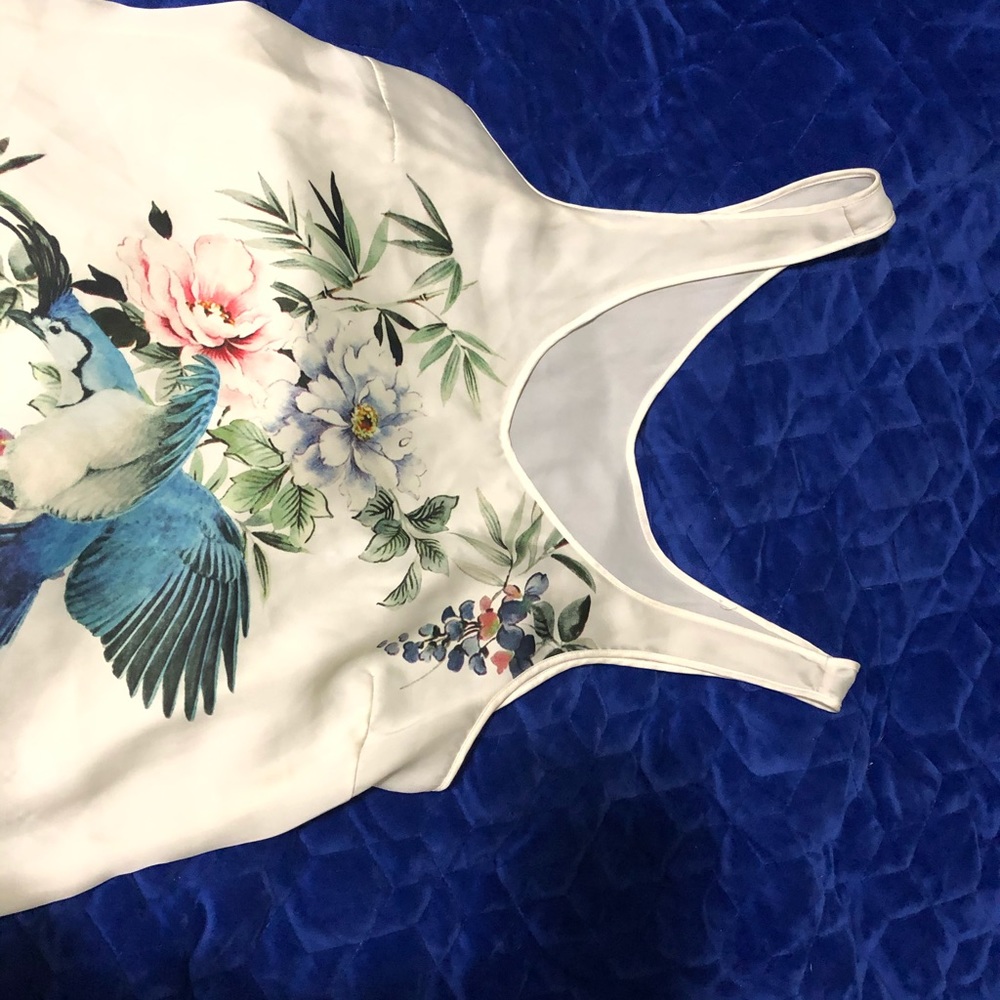 Vintage Silky White Blue Bird Tank with Flowers